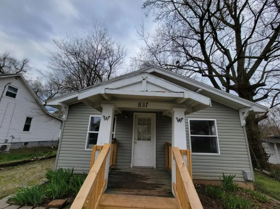 Property main image
